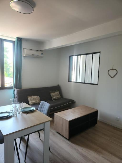Le Maillot V Apartment Castres  Exterior photo